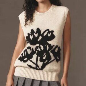NWT Anthropologie Maeve Flower Sweater Vest-  Size Medium